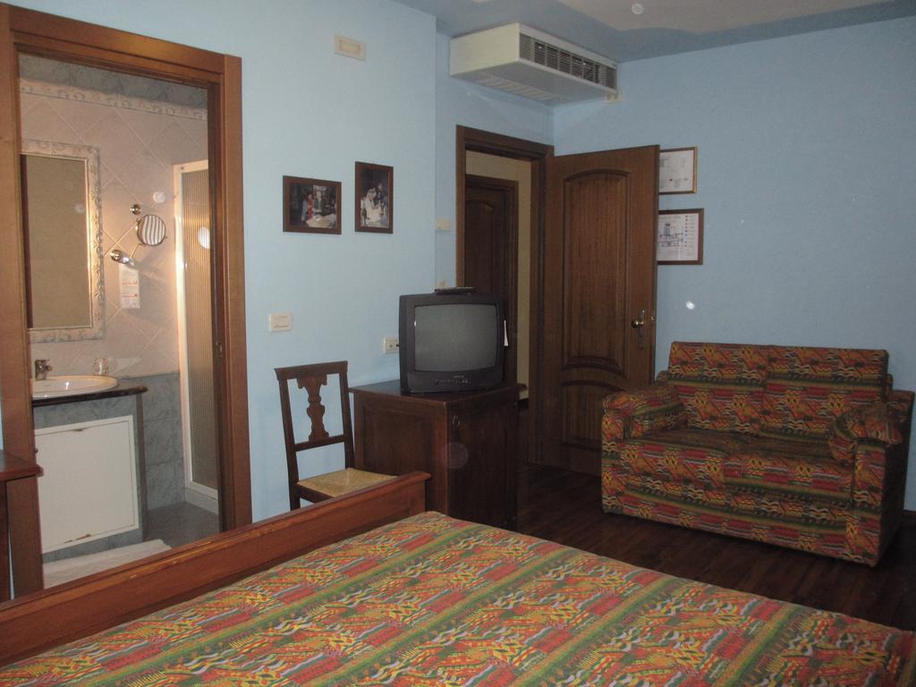 Hotel Principato Di Ariis Rivignano Esterno foto